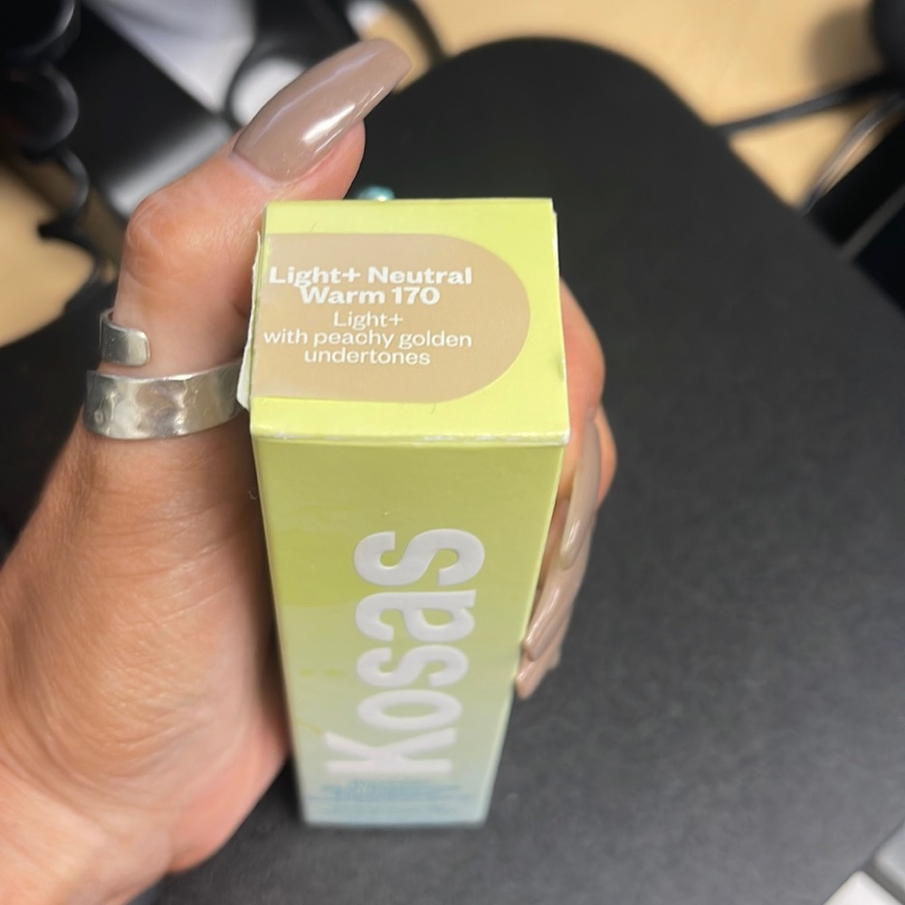 Viral Kosas revealer foundation